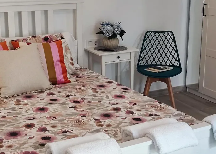 Rurales Candelas * Santa Marta de Magasca